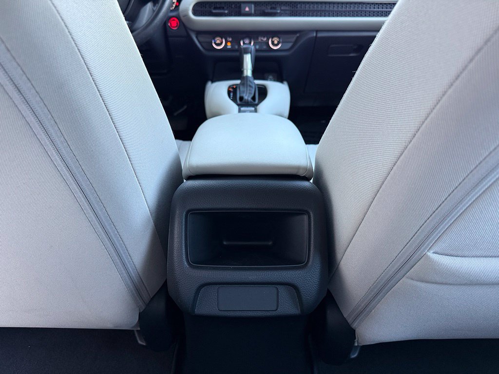 Used 2025 Honda HR-V LX image 30