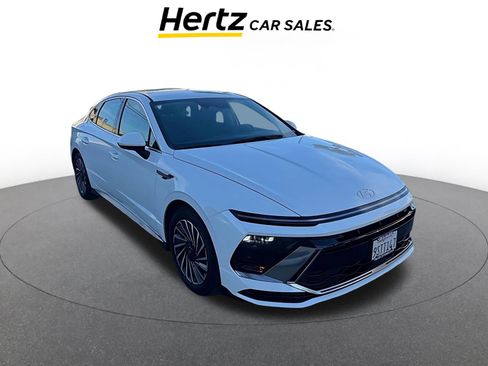 Used 2025 Hyundai Sonata SEL image 1