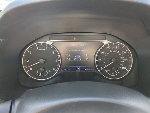 Used 2024 Nissan Altima 2.5 SV image 32