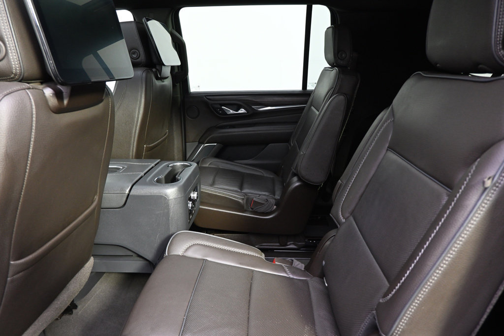 Used 2021 GMC Yukon XL Denali w/ Denali Ultimate Package AWD/4WD image 21