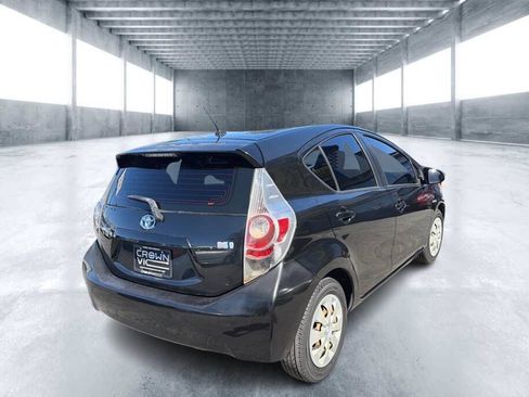 Used 2013 Toyota Prius C Two FWD image 4