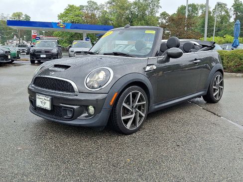 Used 2015 MINI Cooper S image 3