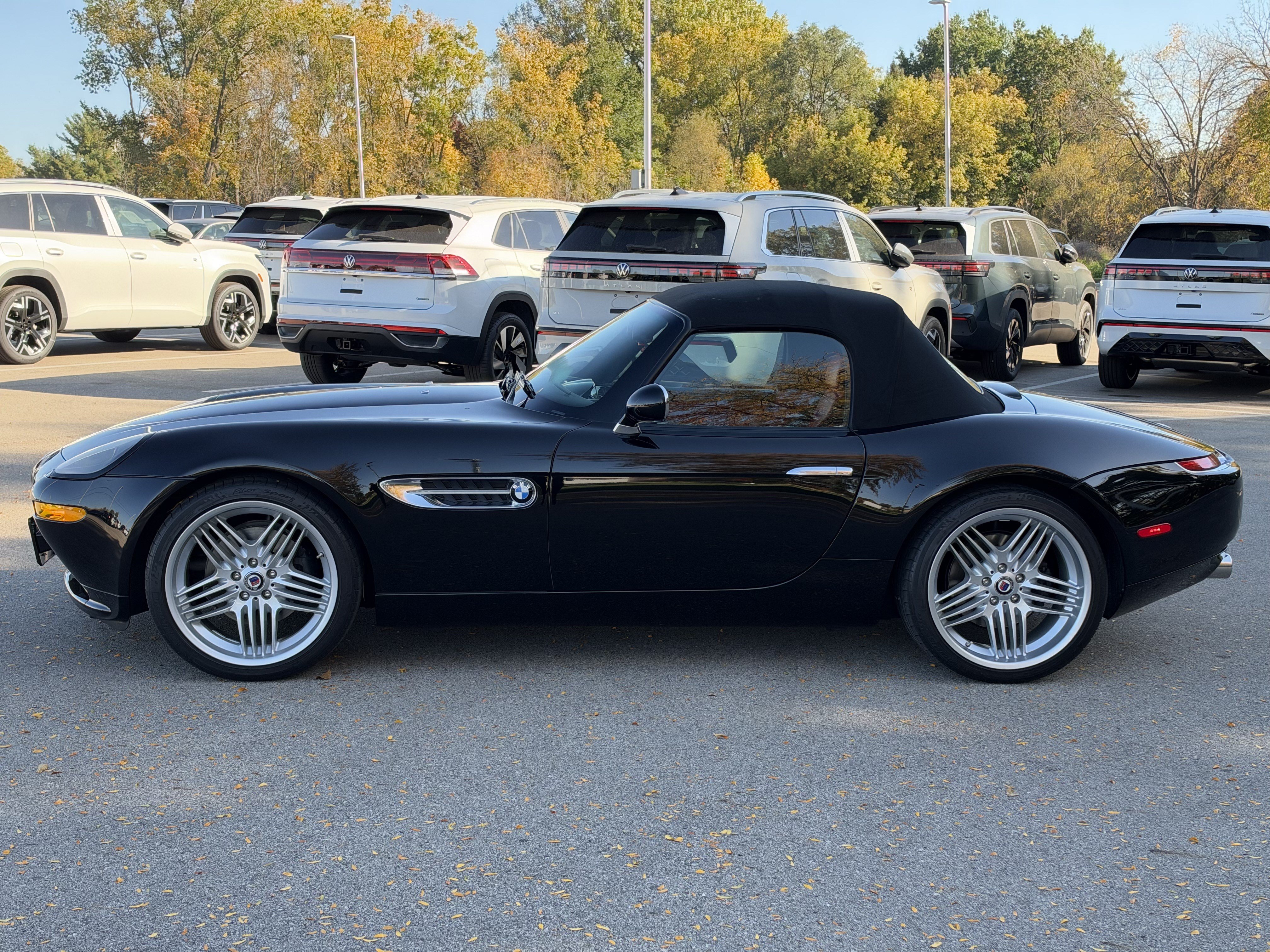Used 2003 BMW Z8 RWD image 29