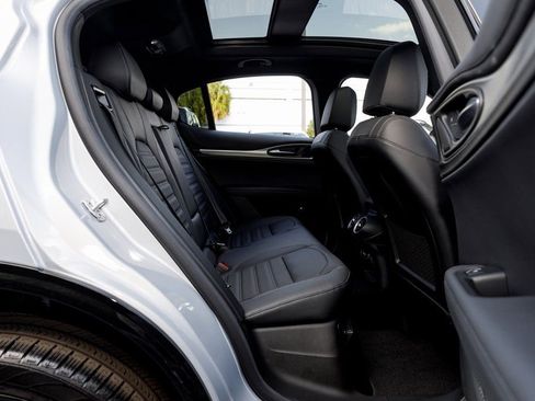 New 2025 Alfa Romeo Stelvio Sprint image 35