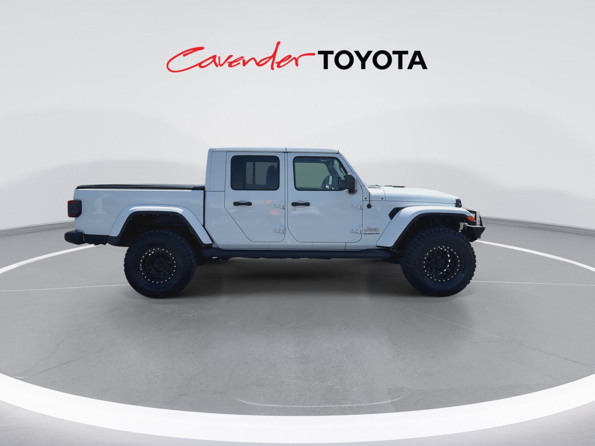 Used 2022 Jeep Gladiator Overland w/ Popular Equipment Package AWD/4WD image 9