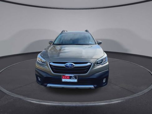 Used 2021 Subaru Outback Limited XT image 3