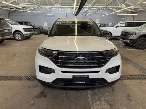Certified 2024 Ford Explorer XLT image 8