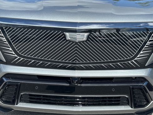 New 2026 Cadillac Vistiq Platinum image 12