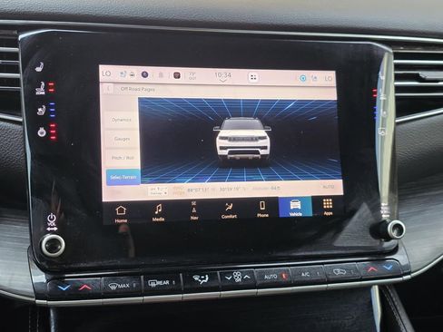 Used 2023 Jeep Wagoneer L Series II image 24