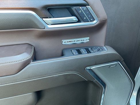 Certified 2025 GMC Sierra 1500 Denali image 18