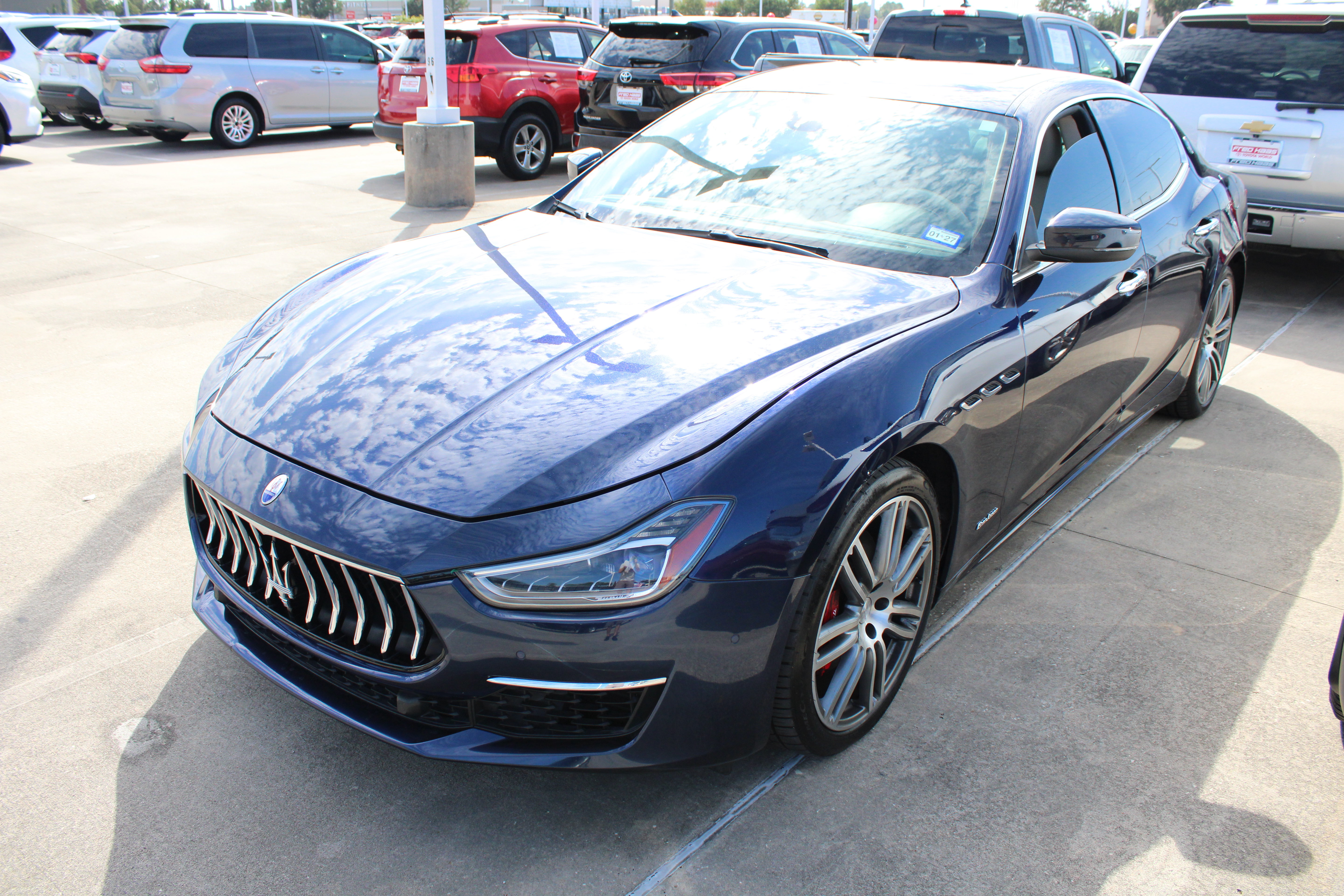 Used 2019 Maserati Ghibli GranLusso RWD image 5