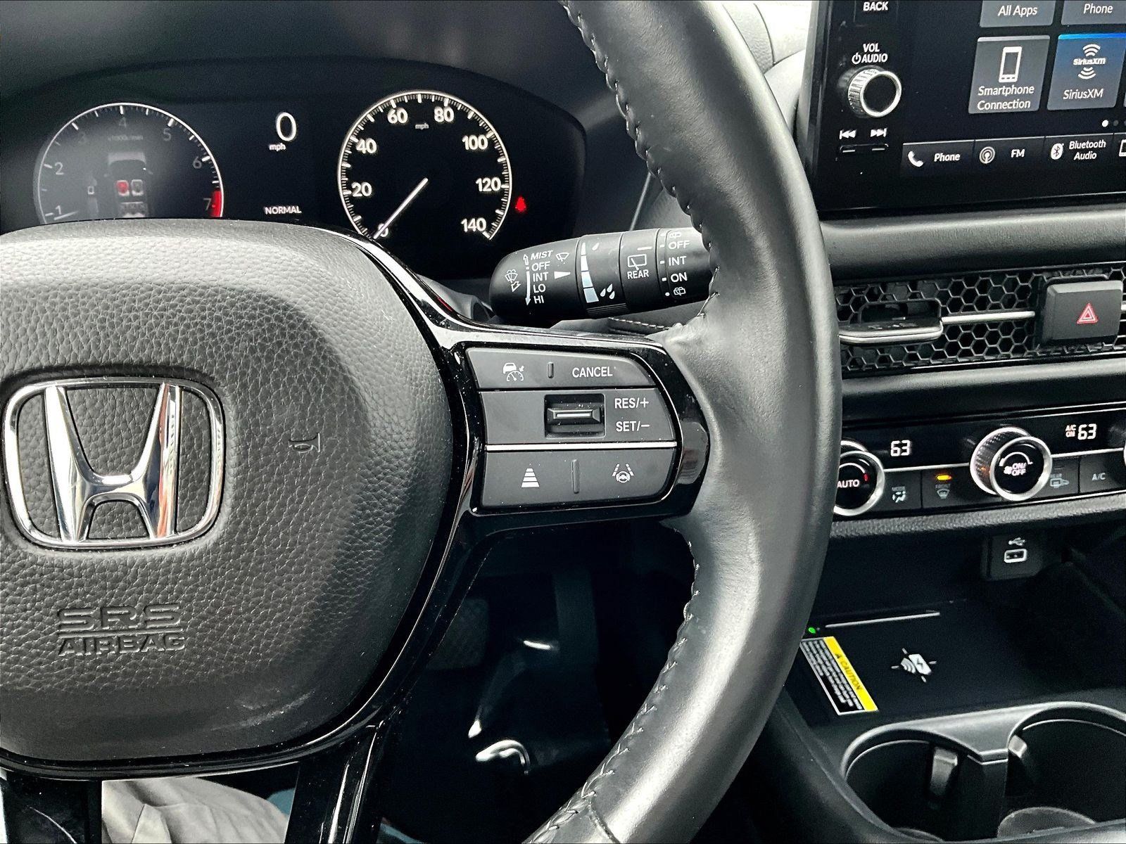 Used 2025 Honda HR-V EX-L image 11