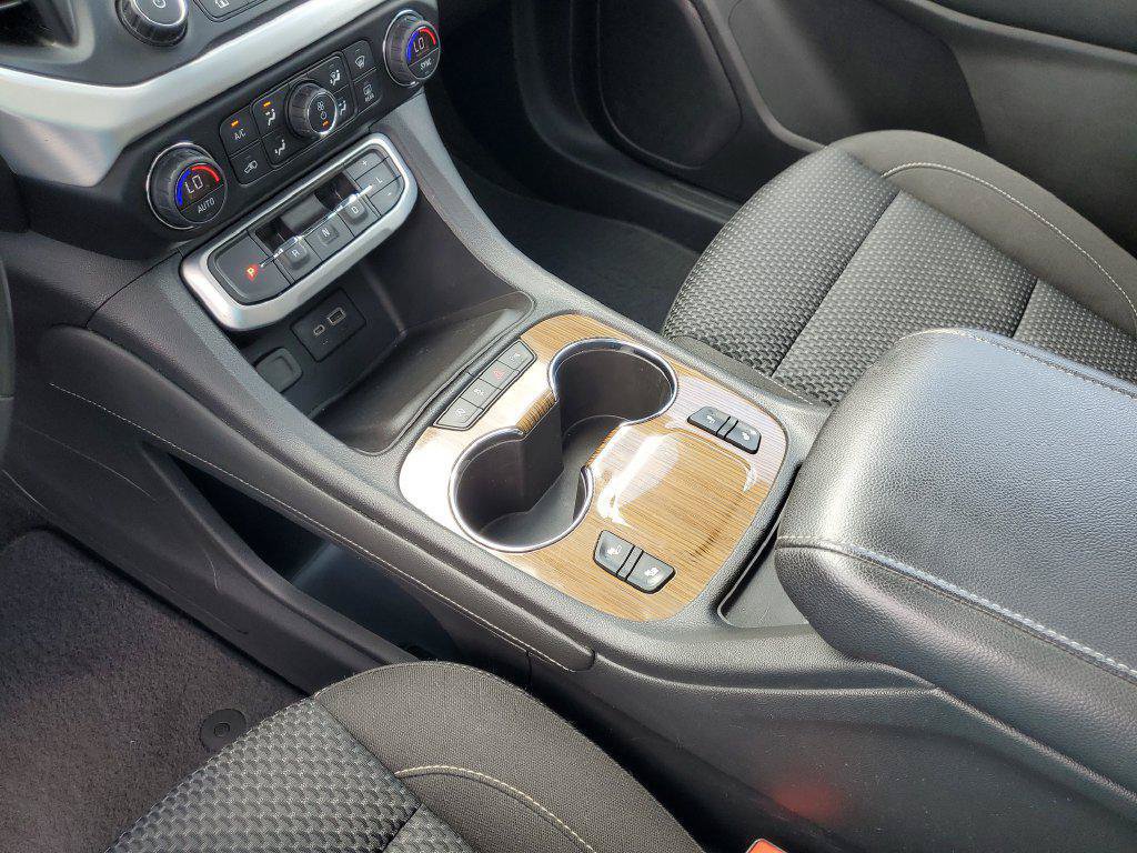 Used 2020 GMC Acadia SLE w/ Driver Convenience Package FWD image 21