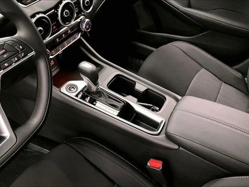 New 2025 Nissan Sentra SV w/ All-Weather Package image 9