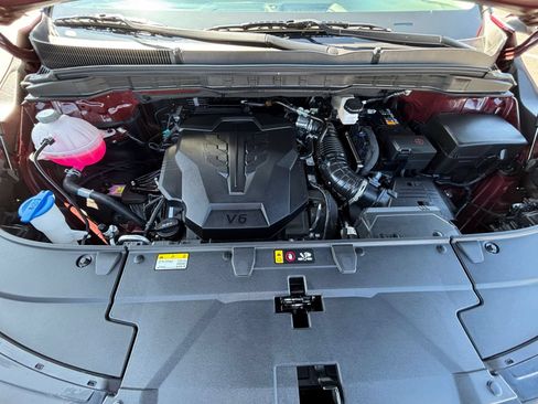 Used 2026 Kia Carnival FWD image 34