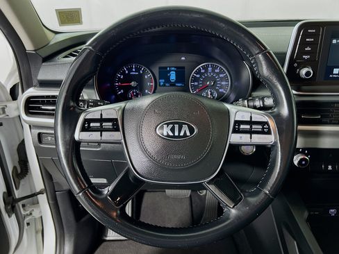 Used 2020 Kia Telluride LX AWD/4WD image 12