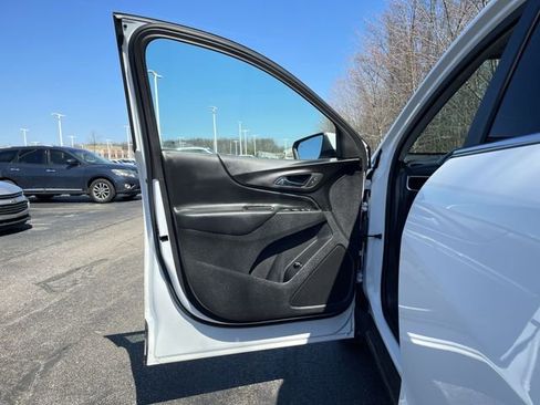 Certified 2023 Chevrolet Equinox LT image 22