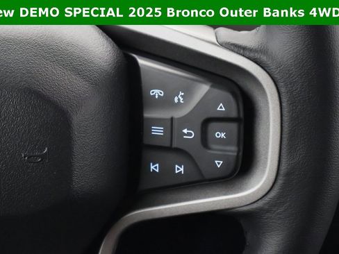 New 2025 Ford Bronco Outer Banks image 18