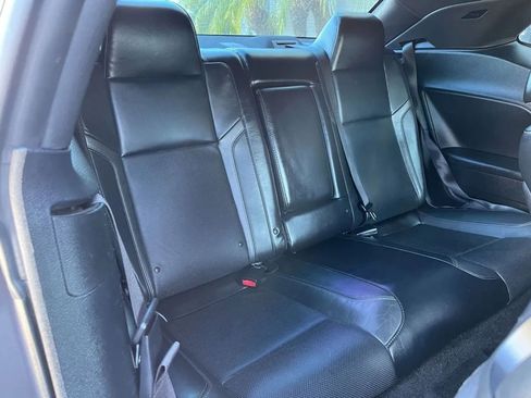 Used 2015 Dodge Challenger SXT Plus image 21