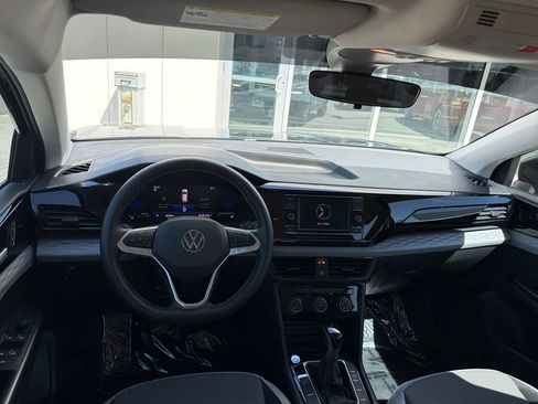 Certified 2024 Volkswagen Taos S FWD image 15