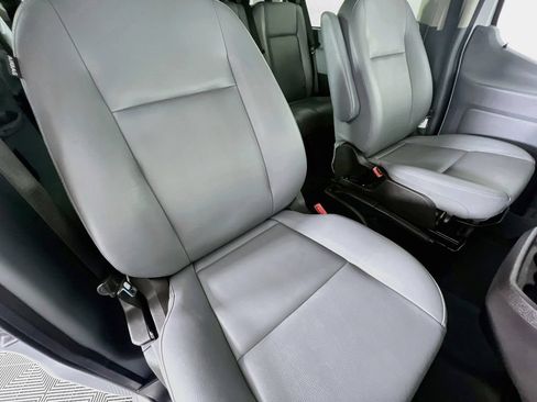 Used 2018 Ford Transit 150 XL RWD image 27