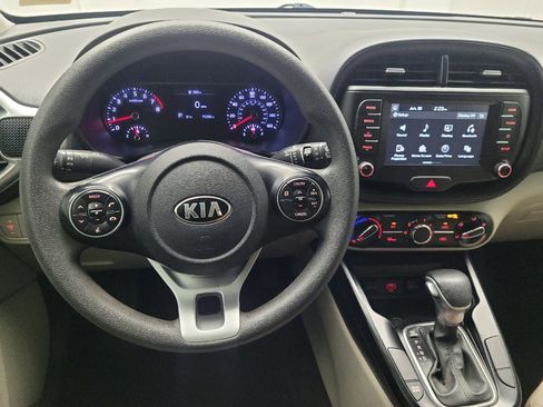 Used 2021 Kia Soul LX FWD image 22