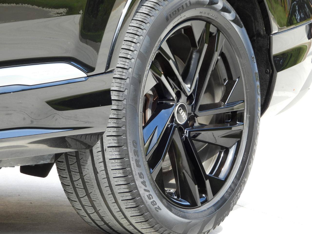 Used 2022 Audi Q7 3.0T Premium Plus AWD/4WD image 8