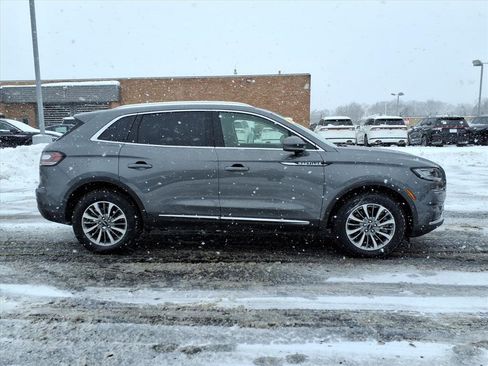 Certified 2023 Lincoln Nautilus AWD w/ Premium Package image 8