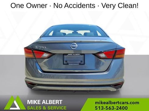 Used 2023 Nissan Altima 2.5 S FWD image 6