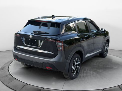 Certified 2026 Nissan Kicks SV w/ SV Premium Package FWD image 7