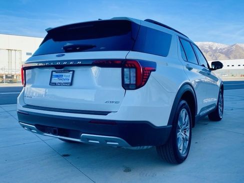 New 2025 Ford Explorer Active w/ Active Comfort Package image 5
