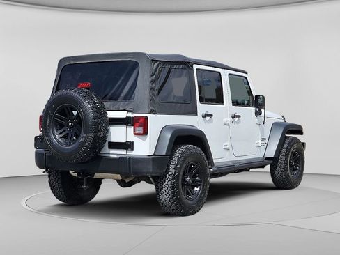 Used 2015 Jeep Wrangler Unlimited Sport w/ Quick Order Package 24S AWD/4WD image 15