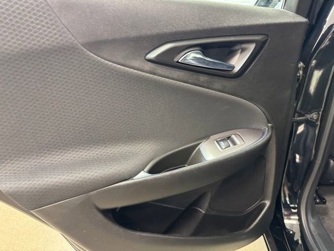 Used 2022 Chevrolet Malibu LT FWD image 15