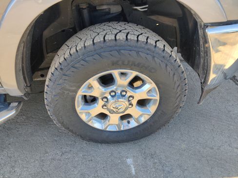 Used 2022 RAM 2500 Laramie image 3