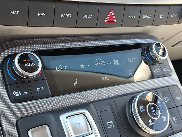 Used 2024 Hyundai Palisade Calligraphy AWD/4WD image 16