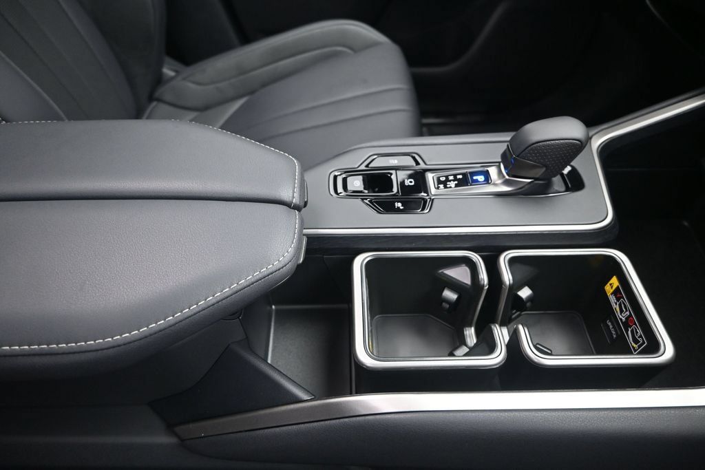 New 2026 Lexus TX 500h AWD w/ Technology Package image 28
