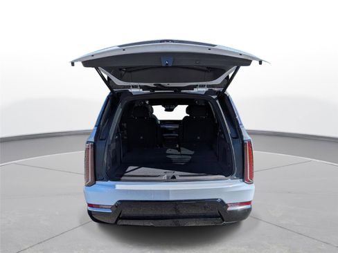 New 2026 Cadillac Escalade IQL Luxury AWD/4WD image 11