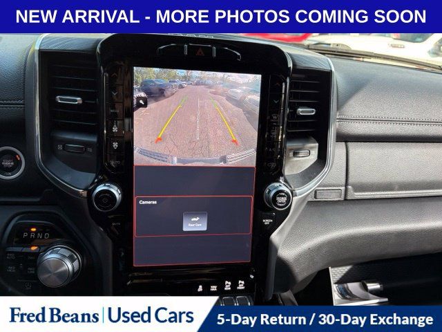 Used 2024 RAM 1500 Laramie AWD/4WD image 13