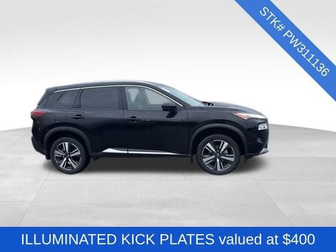Used 2023 Nissan Rogue Platinum w/ Platinum Premium Package image 4