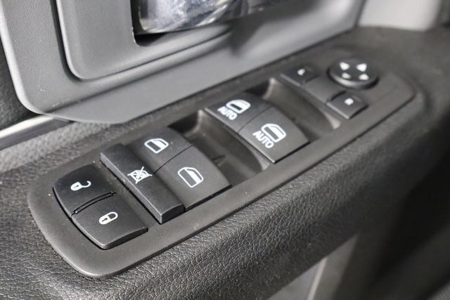 Used 2024 RAM 1500 Classic SLT AWD/4WD image 13