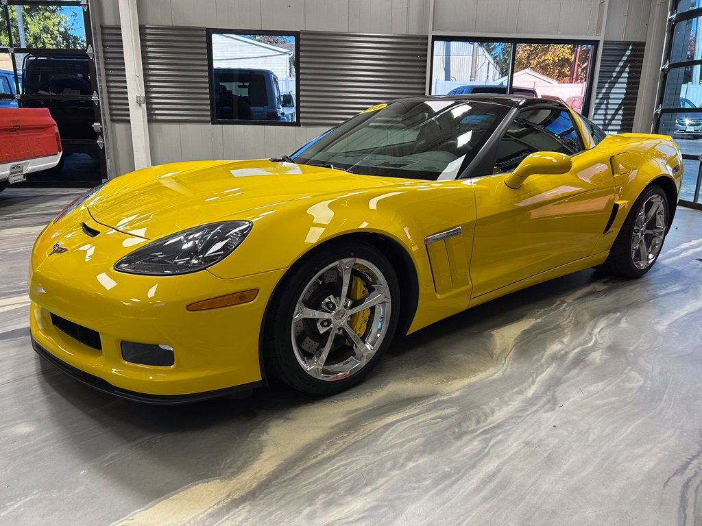 Used 2013 Chevrolet Corvette Grand Sport w/ 4LT Preferred Equipment Group RWD image 29