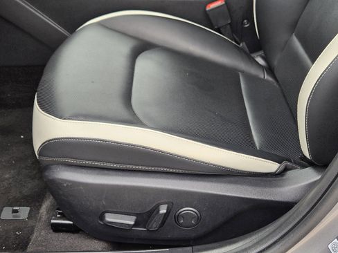 Certified 2025 Kia K4 GT-Line w/ GT-Line Premium Package image 26