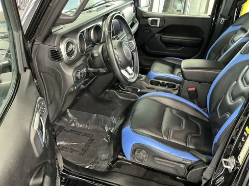 Used 2021 Jeep Wrangler Unlimited Rubicon 4xe w/ Cold Weather Group image 3