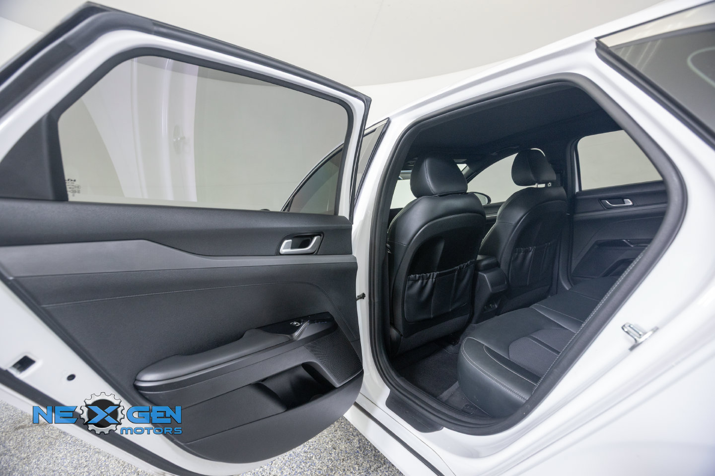 Used 2022 Kia K5 GT-Line w/ GT-Line FWD Premium Package image 25