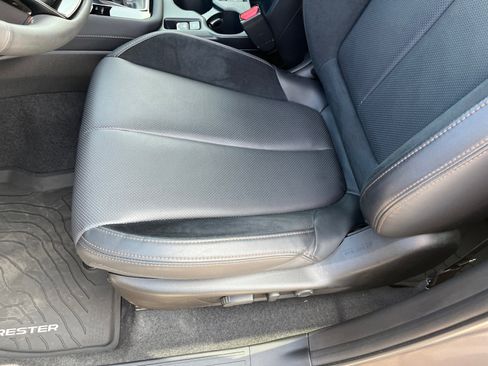 Certified 2025 Subaru Forester Touring AWD/4WD image 14