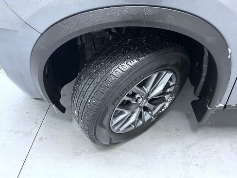 Used 2021 Nissan Rogue S image 23