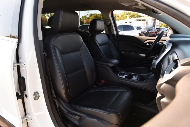 Used 2023 GMC Acadia SLT FWD image 24