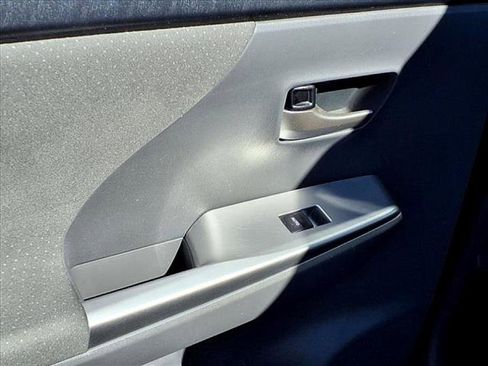 Used 2014 Toyota Prius V Two image 29