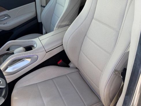 Used 2021 Mercedes-Benz GLE 350 w/ Premium Package image 11