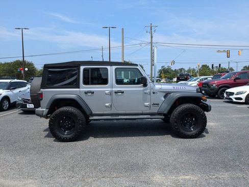 Used 2020 Jeep Wrangler Unlimited Sport AWD/4WD image 4